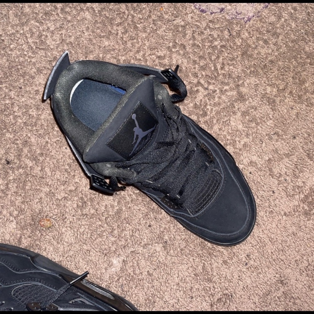 Jordan 4 black cats.